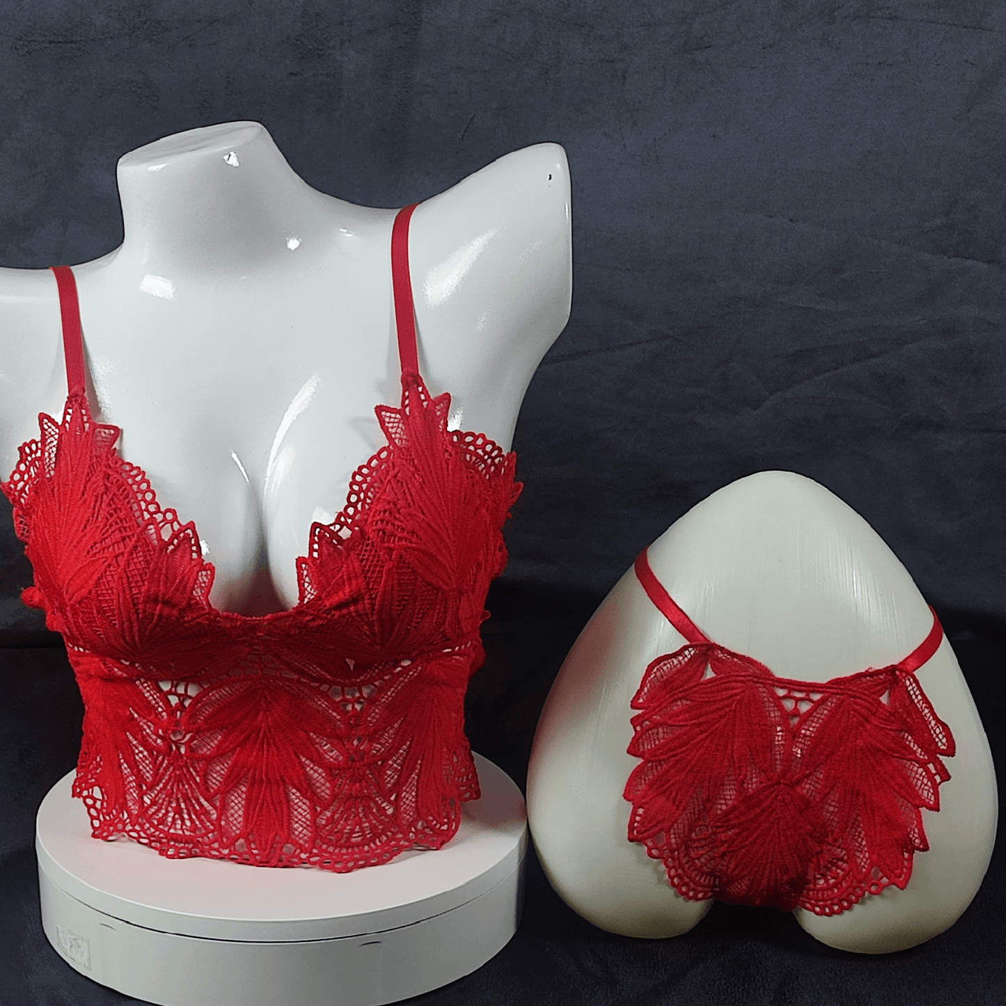 Ethereal Bloom Lingerie Set | Color: Red | Size: S/M | Bra style: Bralette