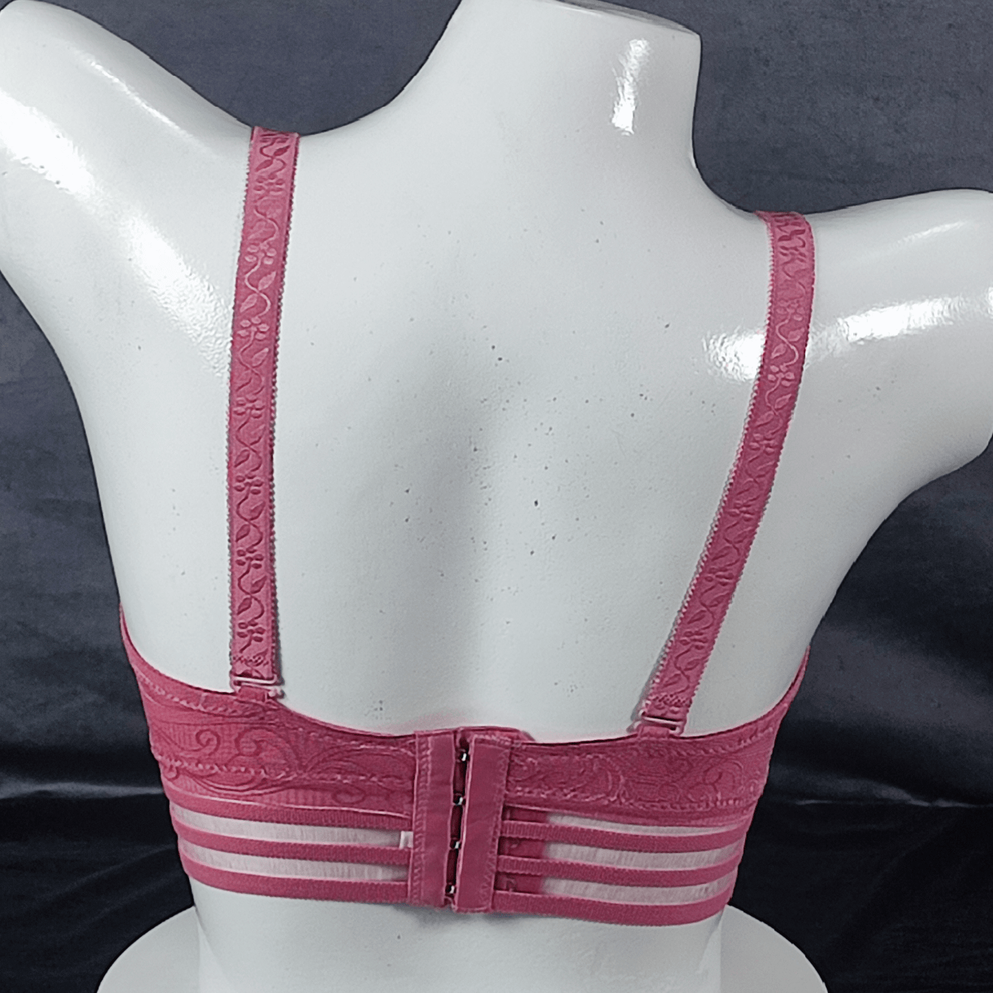 GlowEdge Bra | Color: Black | Size: 36 | Bra style: Push-up