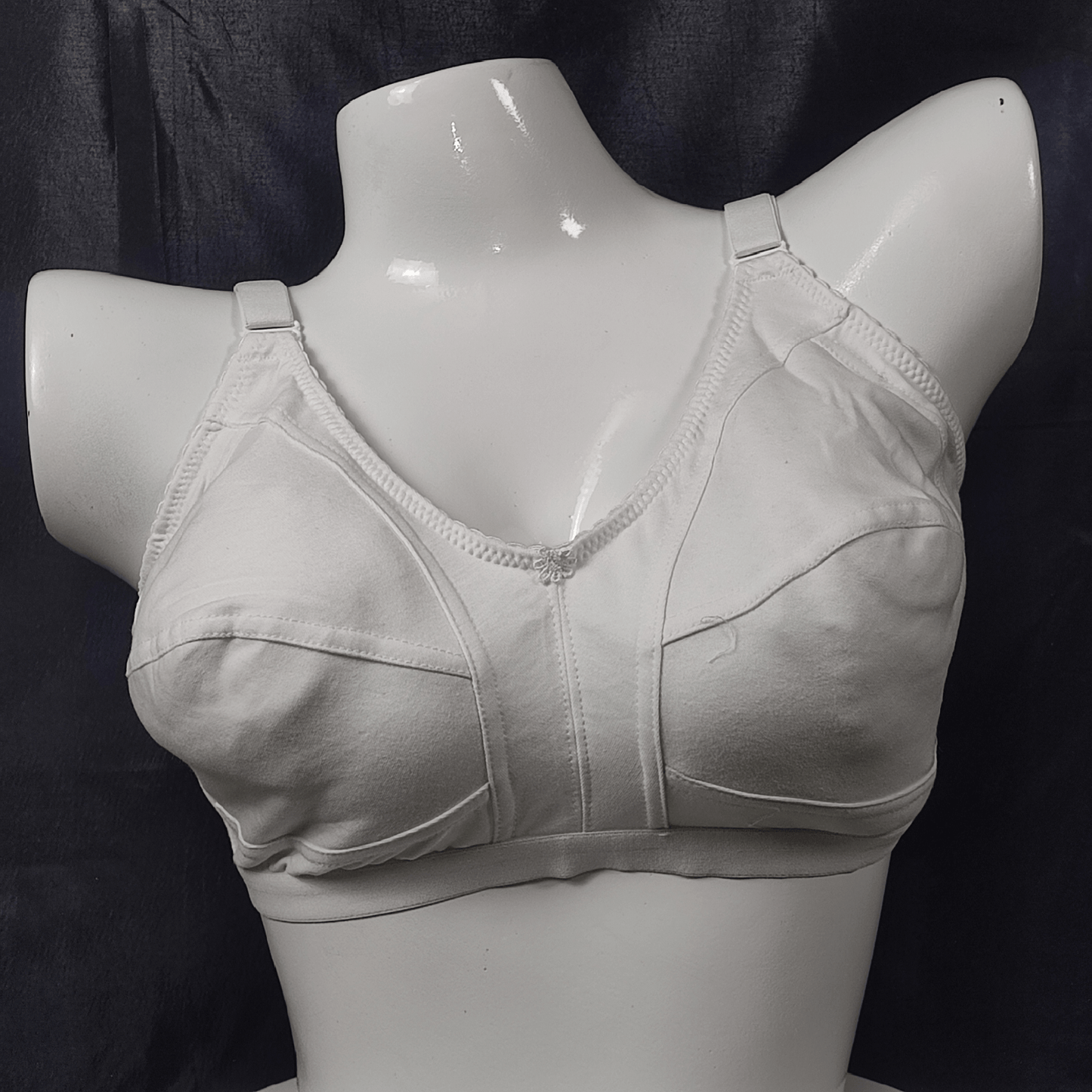 SoftEase Hosiery Bra | Color: White | Size: 32 |