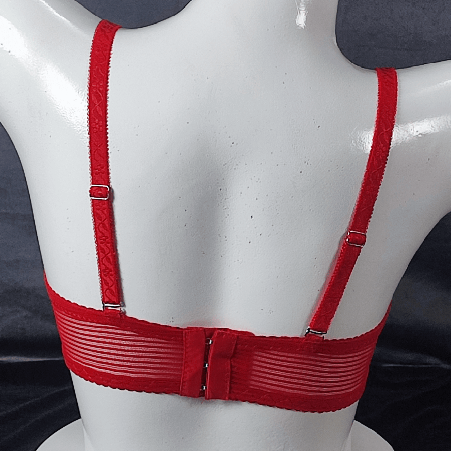 Soft & Sleek Padded Bra (Bloodlust Crimson) - Bra - ComfyBliss