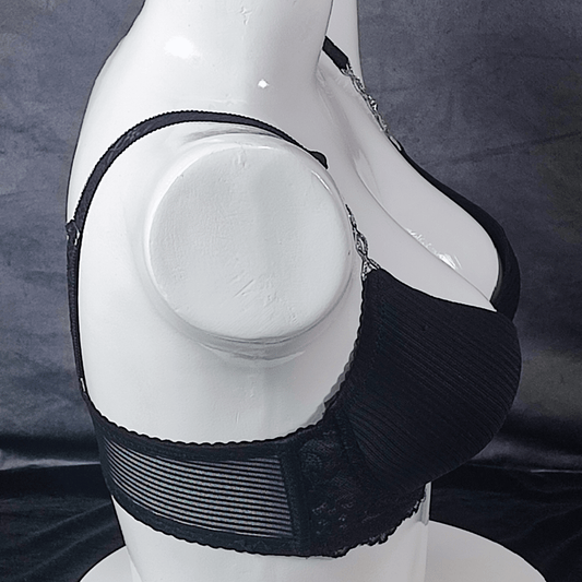 Soft & Sleek Padded Bra (Fatal Noir) - Bra - ComfyBliss