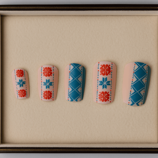 Tribal Grace – Press - On Nail Set - Accessories - ComfyBliss