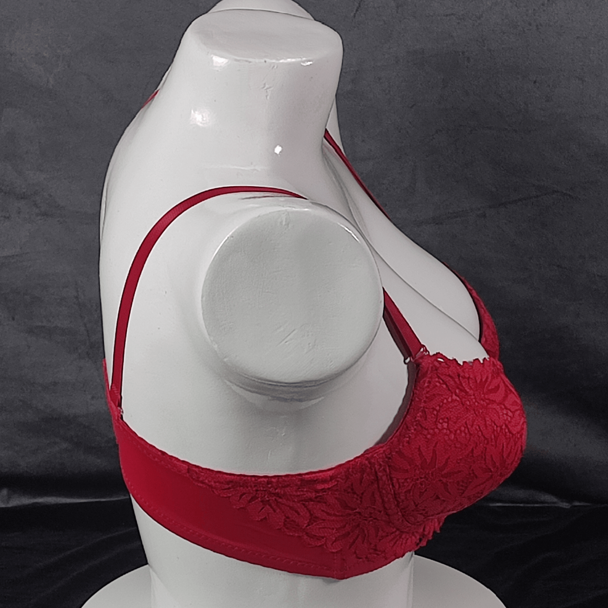 Floral Elegance Padded Bra | Color: White | Size: 36 | Bra style: Push-up