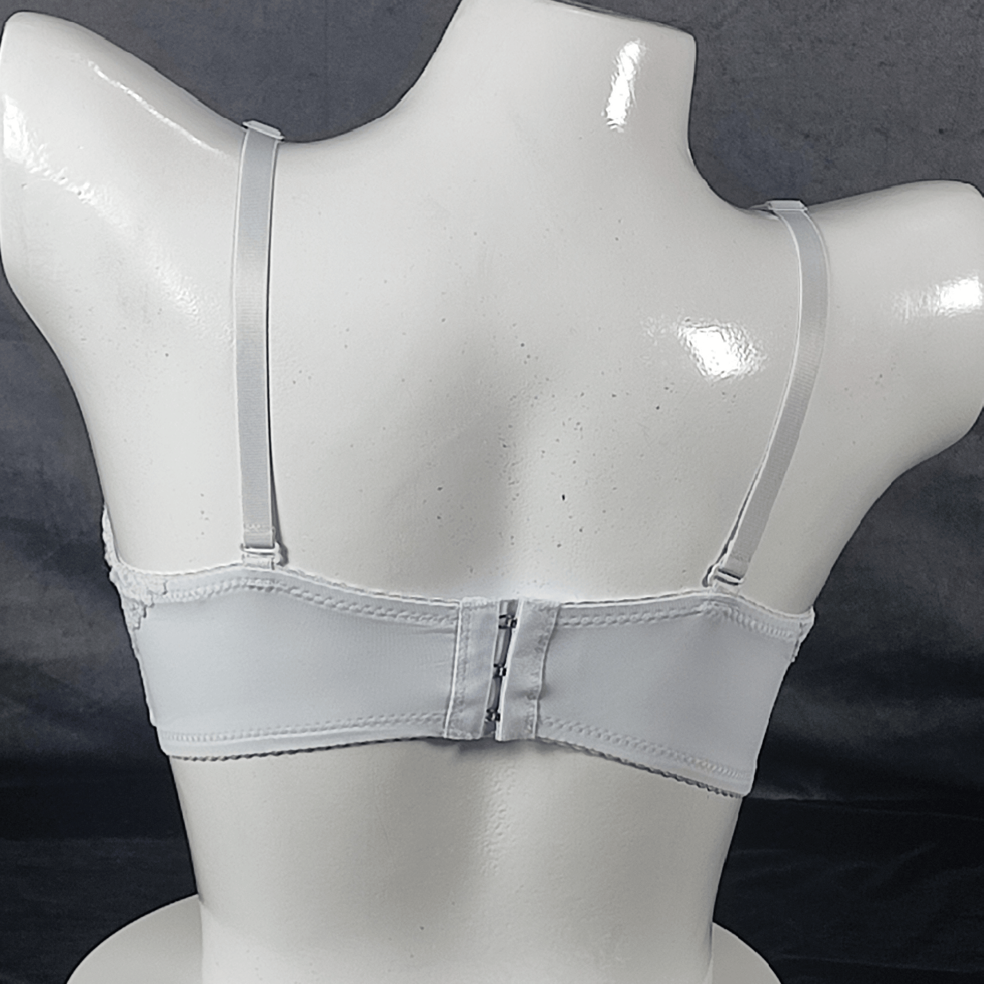 Floral Elegance Padded Bra | Color: White | Size: 36 | Bra style: Push-up