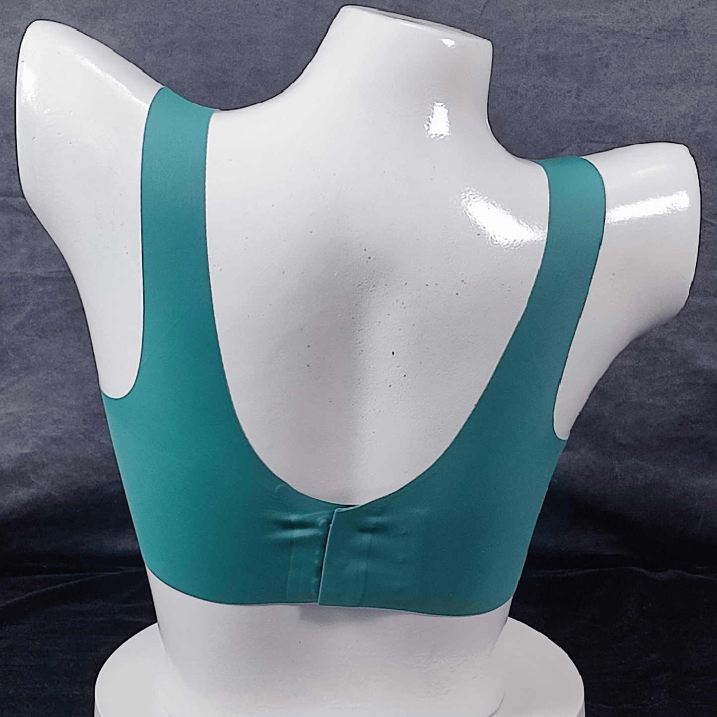 GlamFit Breeze Front Closure Bra | Color: Black | Size: Small | Bra style: Push-up