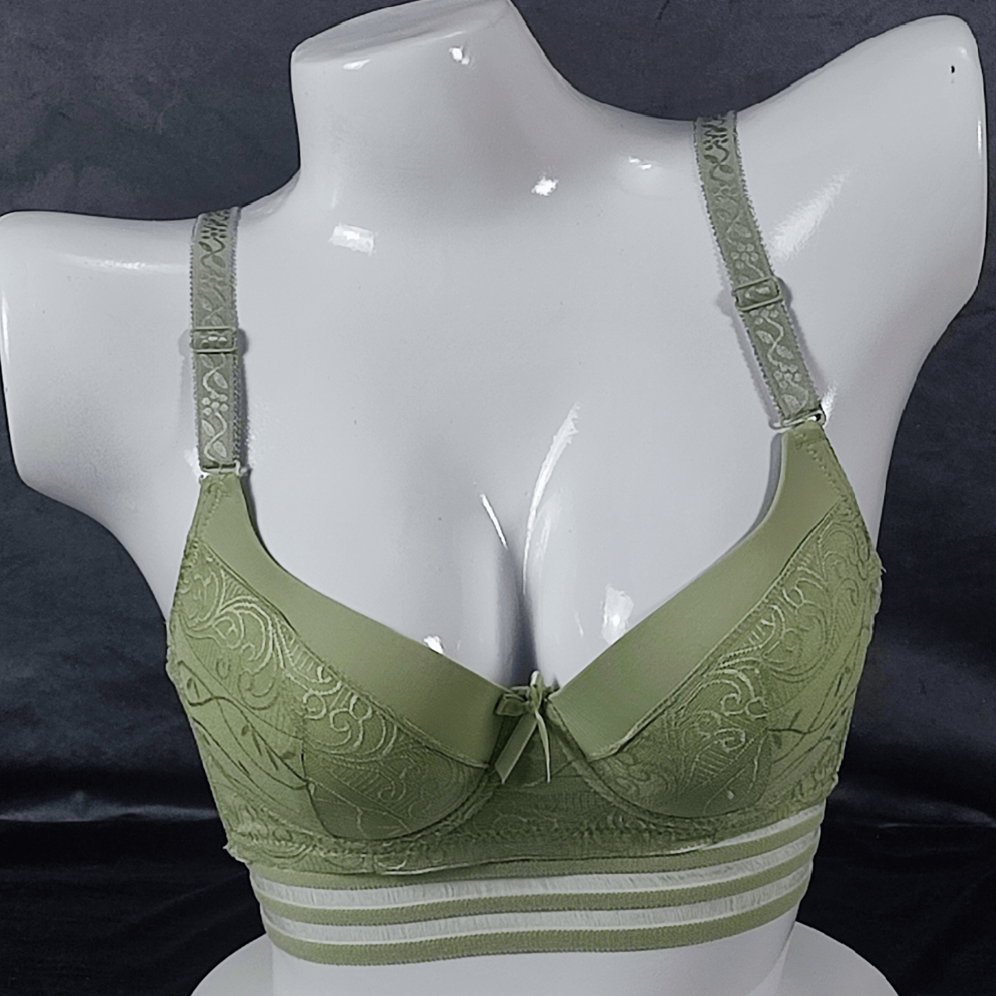 GlowEdge Bra | Color: Mint Green | Size: 36 | Bra style: Push-up