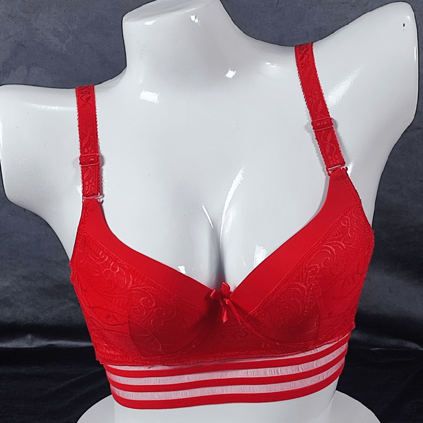 GlowEdge Bra | Color: Red | Size: 36 | Bra style: Push-up