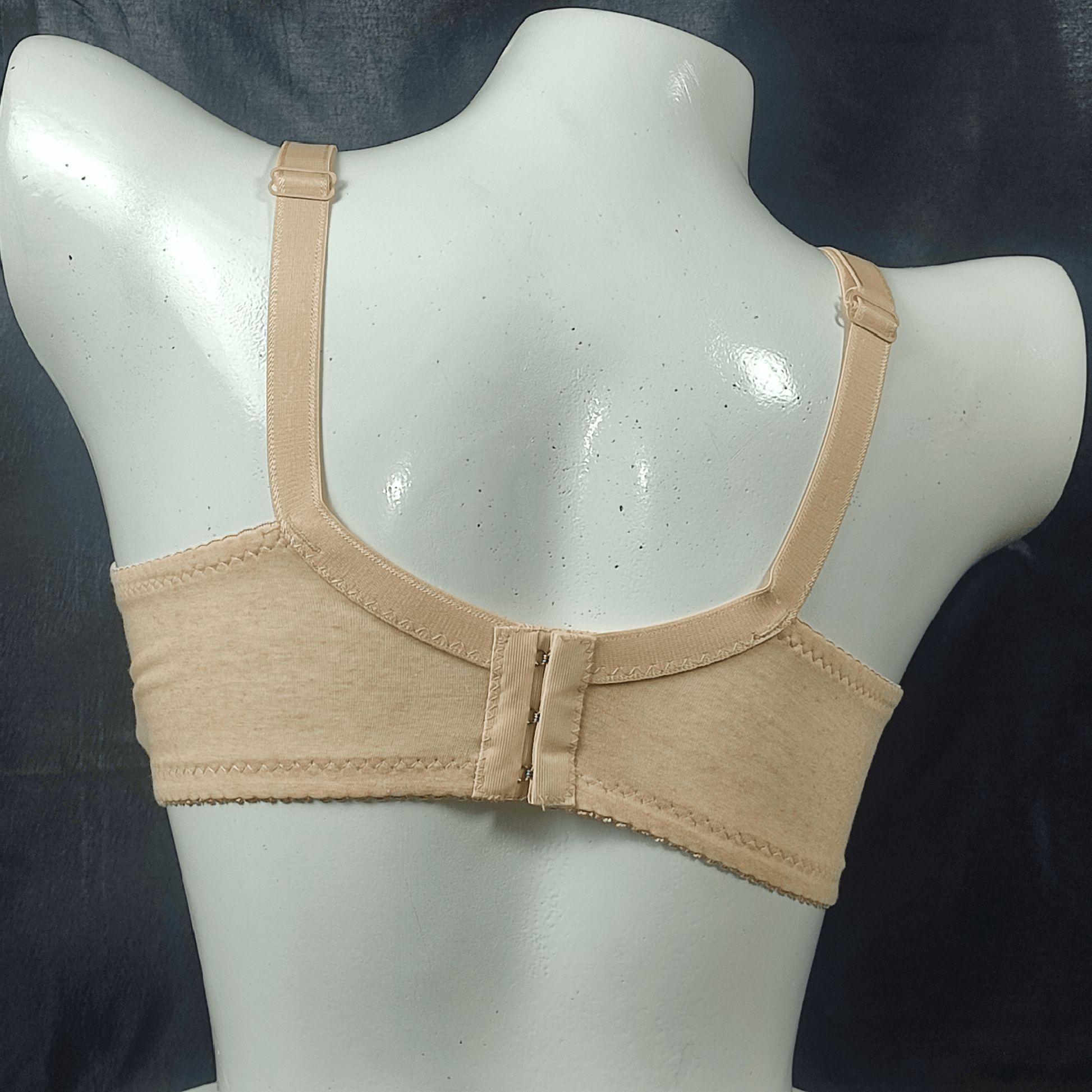 Hosiery Light Padded Bra | Color: Ivory | Size: 36 |