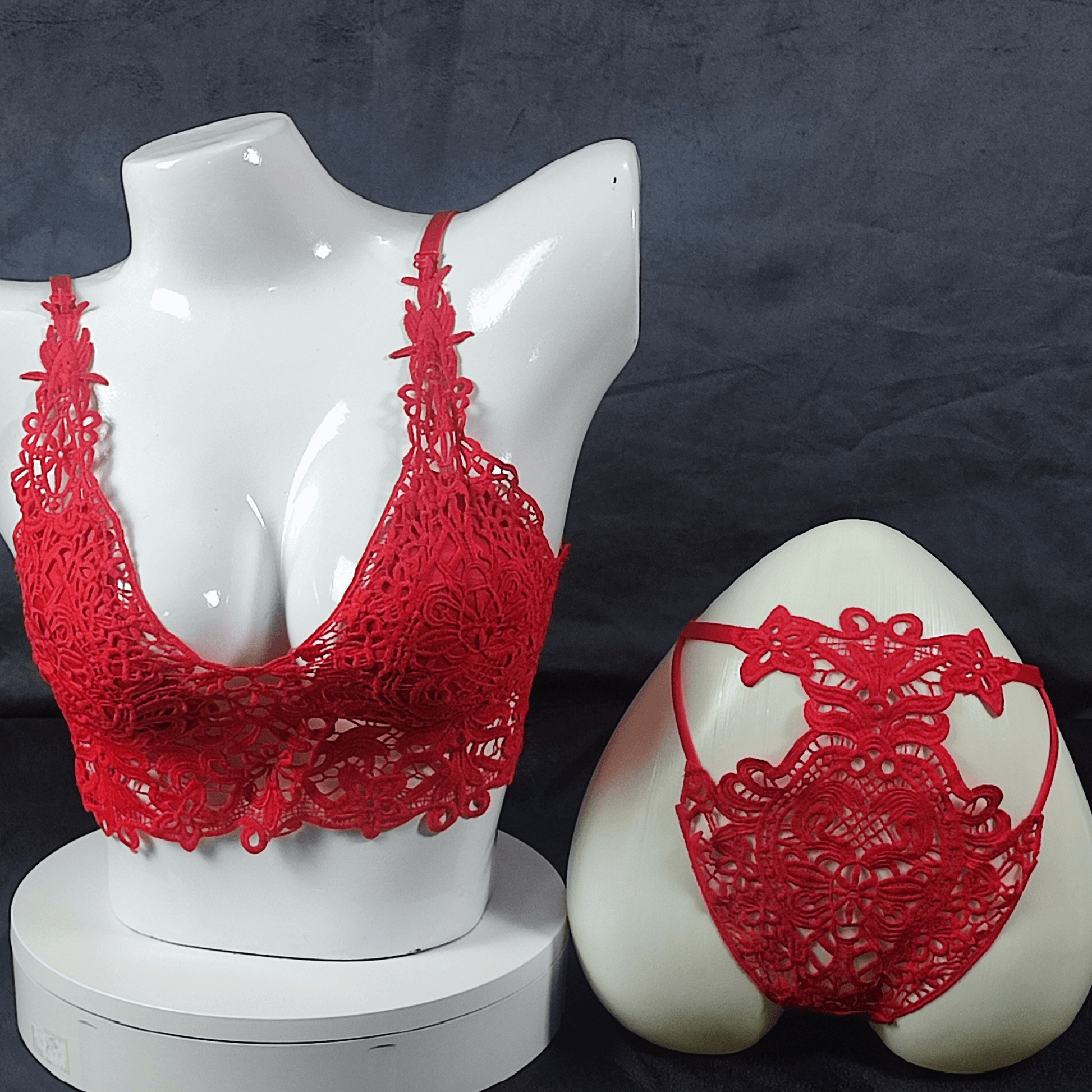 Lace Symphony Bralette Set | Color: Red | Size: S/M |