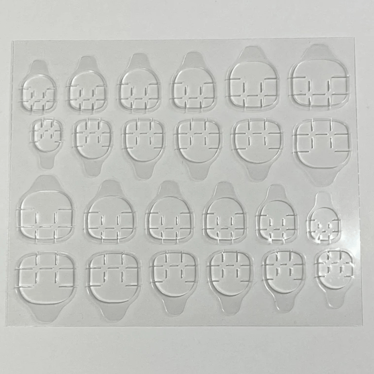 Celestial Kiss – Press - On Nail Set - Accessories - ComfyBliss