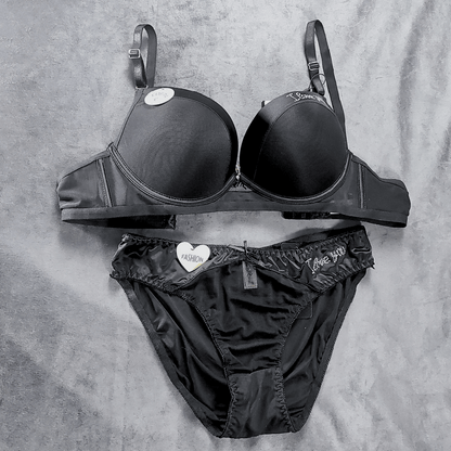 LoveWhisper Set (Midnight Sin) - Bra - ComfyBliss