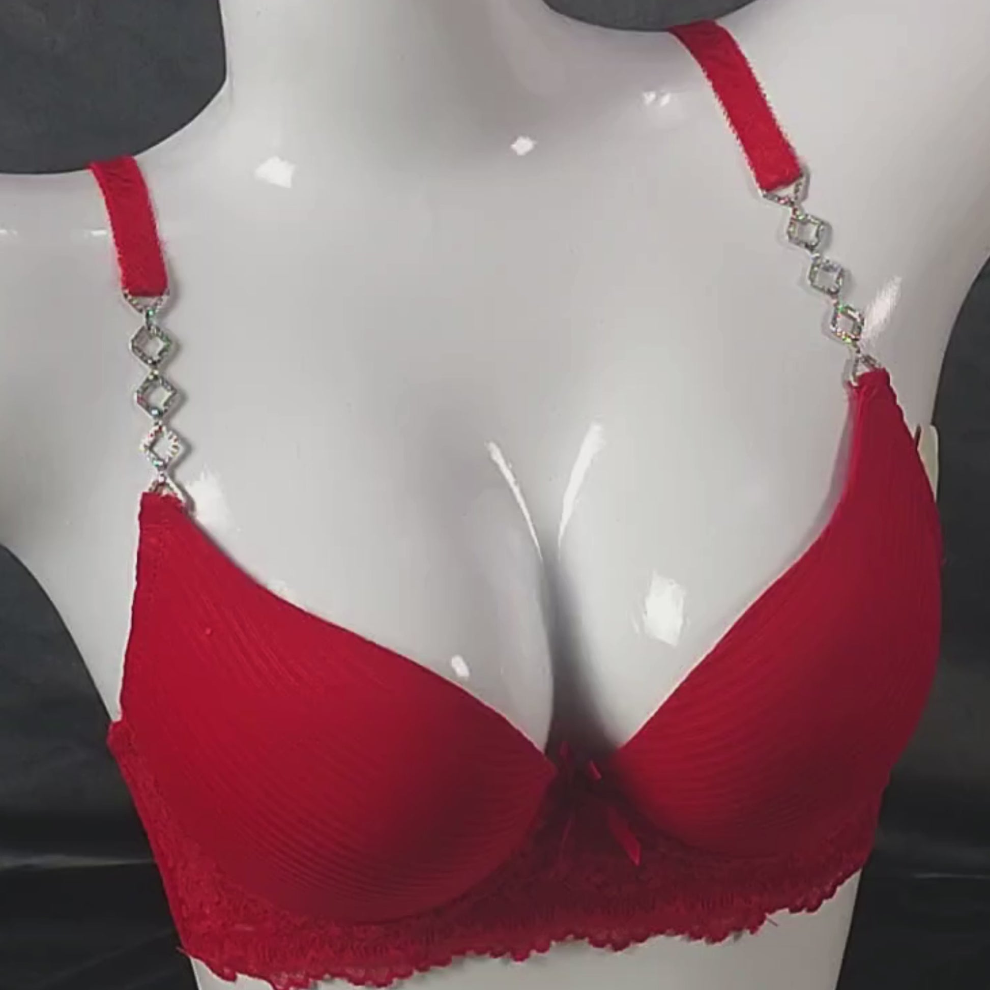 Soft & Sleek Padded Bra | Color: Black | Size: 36 |