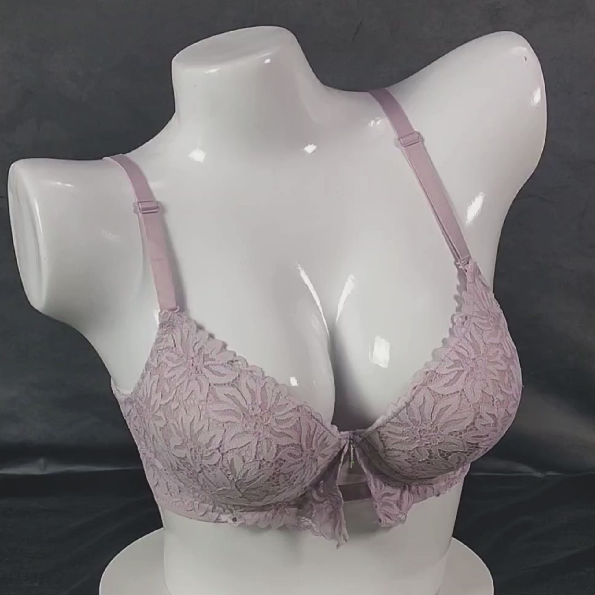 Floral Elegance Padded Bra | Color: White | Size: 36 | Bra style: Push-up
