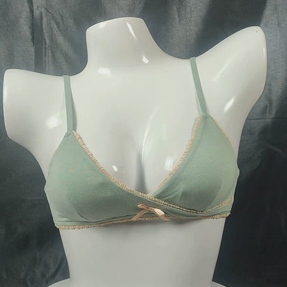 Lace-Trim Soft Bra (Poison Ivy) | Color: Green | Size: S