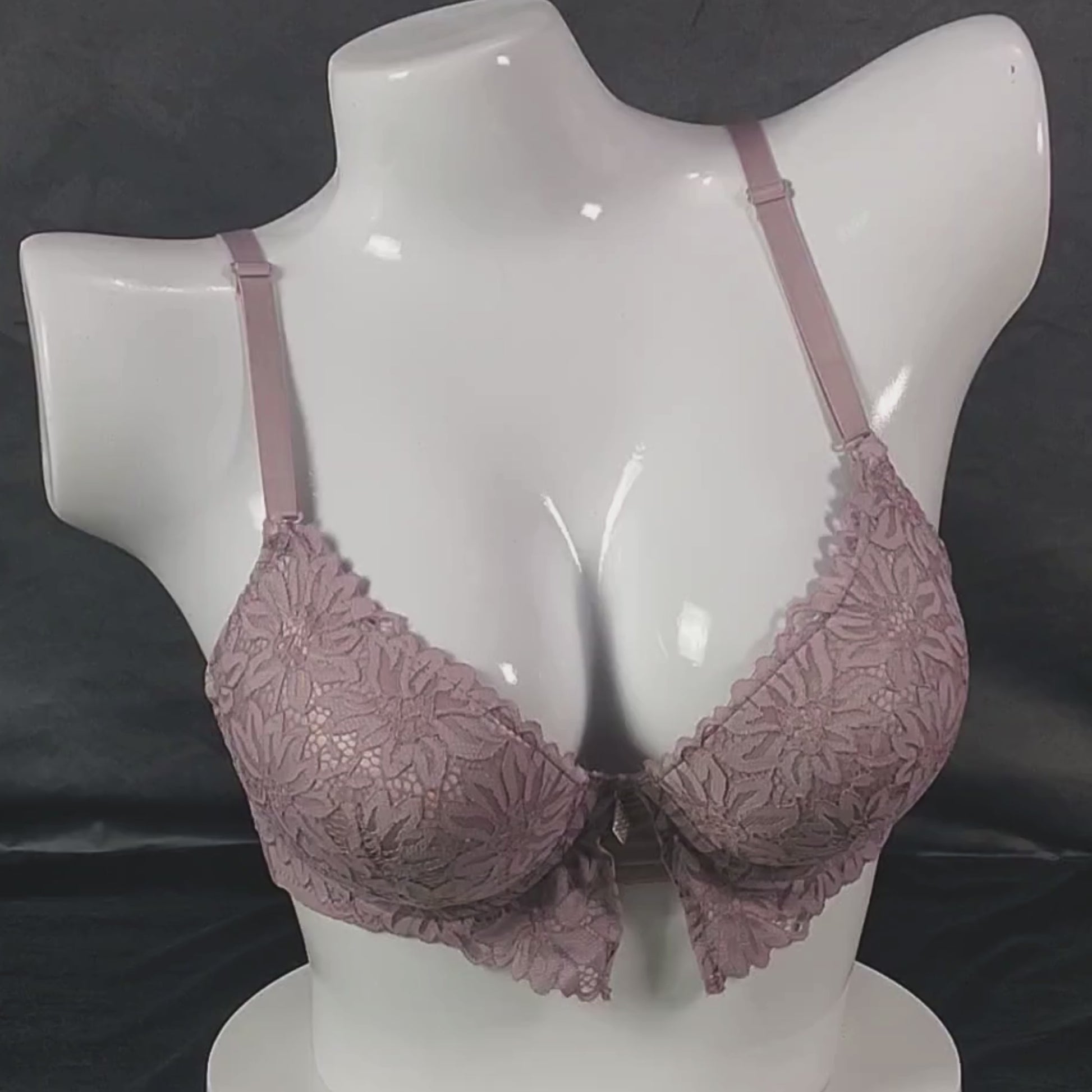 Floral Elegance Padded Bra | Color: White | Size: 36 | Bra style: Push-up