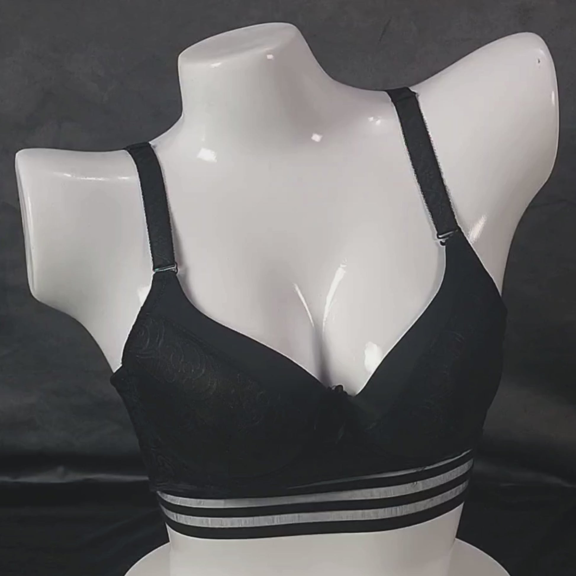 GlowEdge Bra | Color: Black | Size: 36 | Bra style: Push-up
