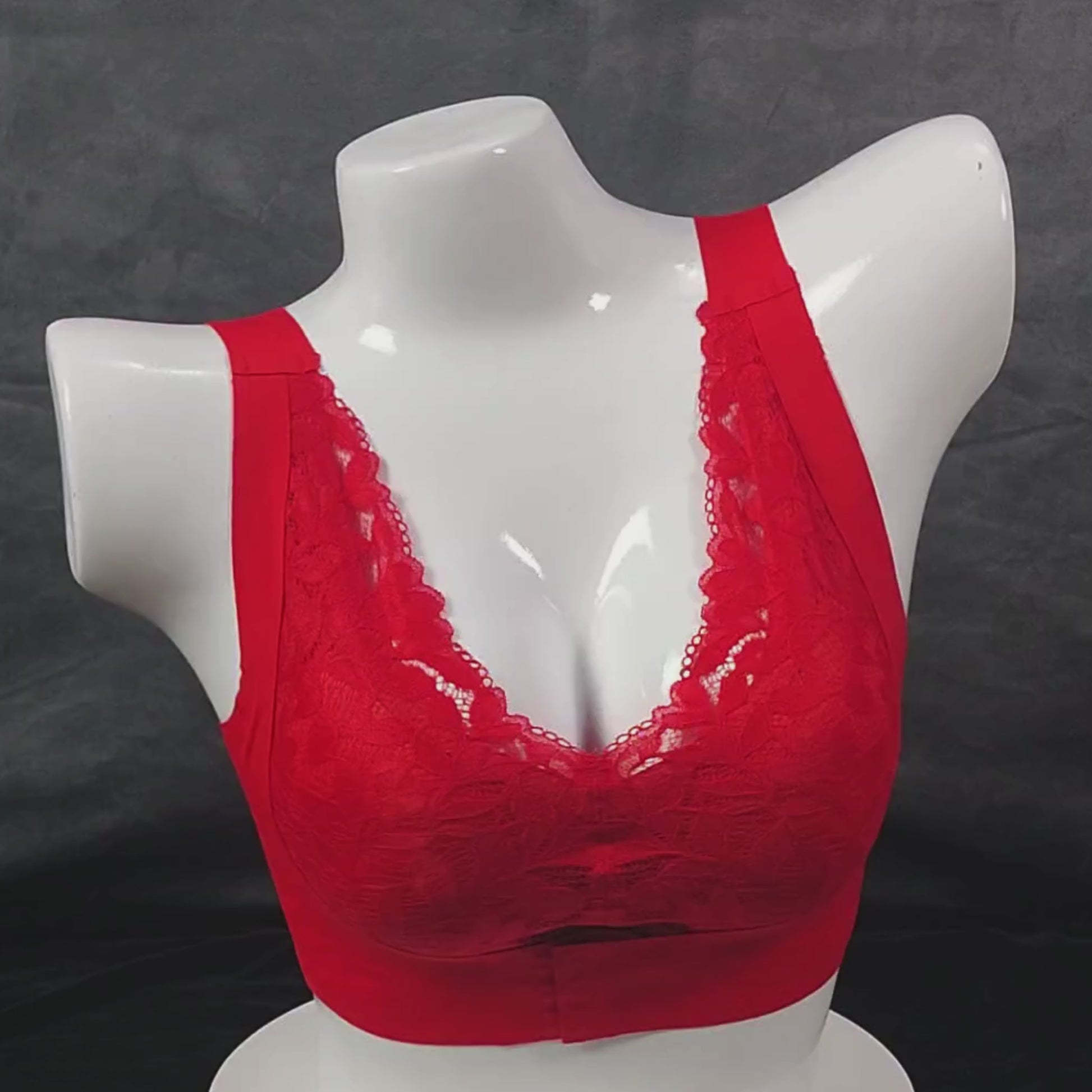 GlamFit Breeze Front Closure Bra | Color: Black | Size: Small | Bra style: Push-up