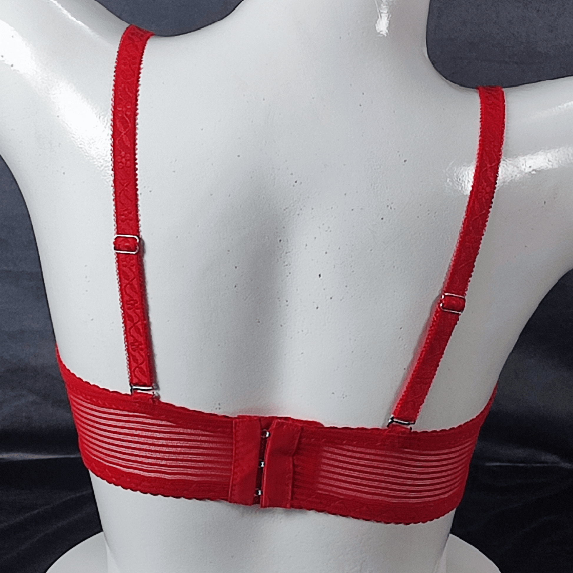 Soft & Sleek Padded Bra (Bloodlust Crimson) - Bra - ComfyBliss